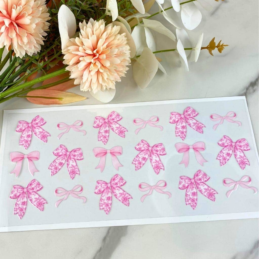 Trinkbecher mit Bambusdeckel "Rosa Schleifen"